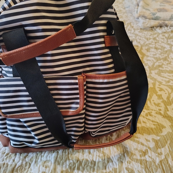 iPack Baby Diaper Bag - Picture 4 of 16